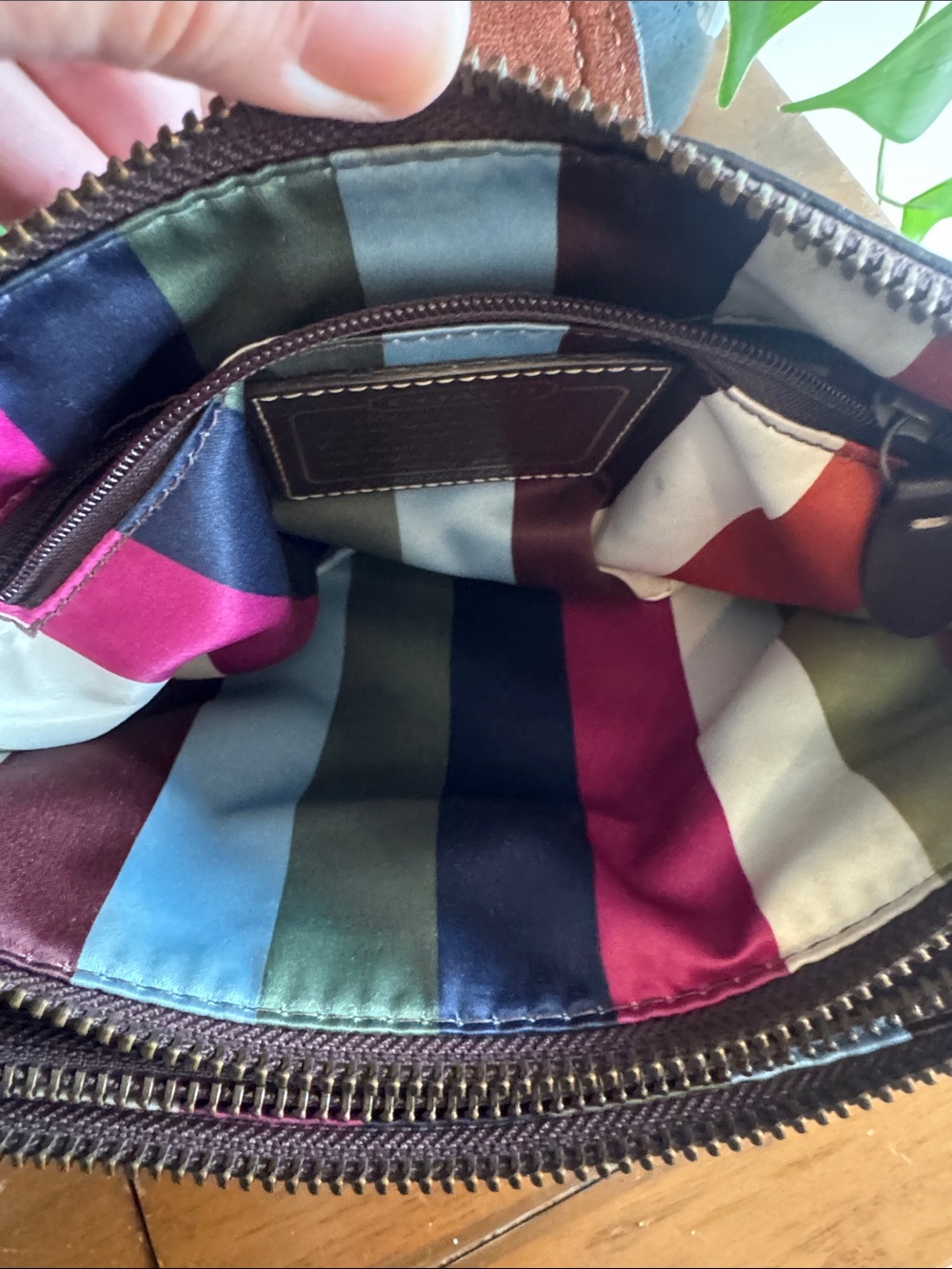 Vintage Coach Legacy "Bridget" shoulder bag (Style #11622) - Picture 10 of 14